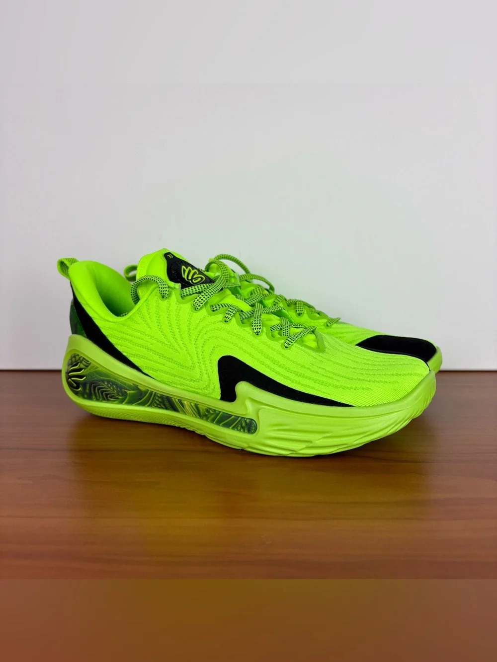 Under Armour Curry Flow 12 Extraterrestrial Basketball Shoes